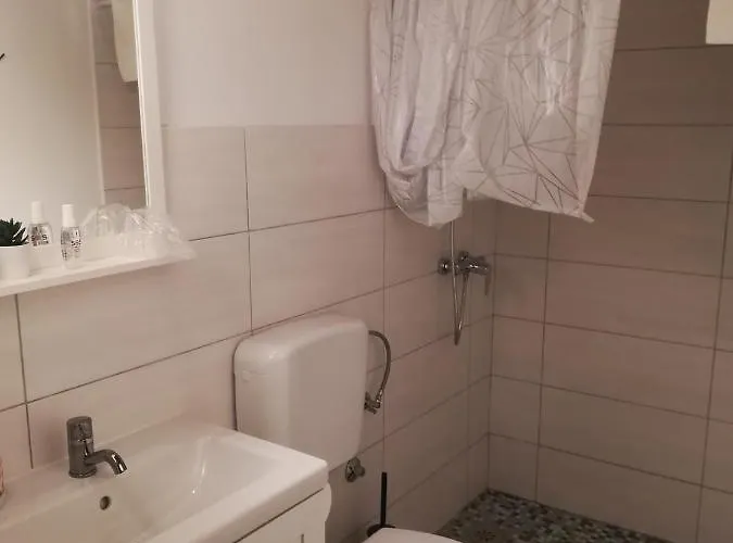 Skalameri Guest house 3*