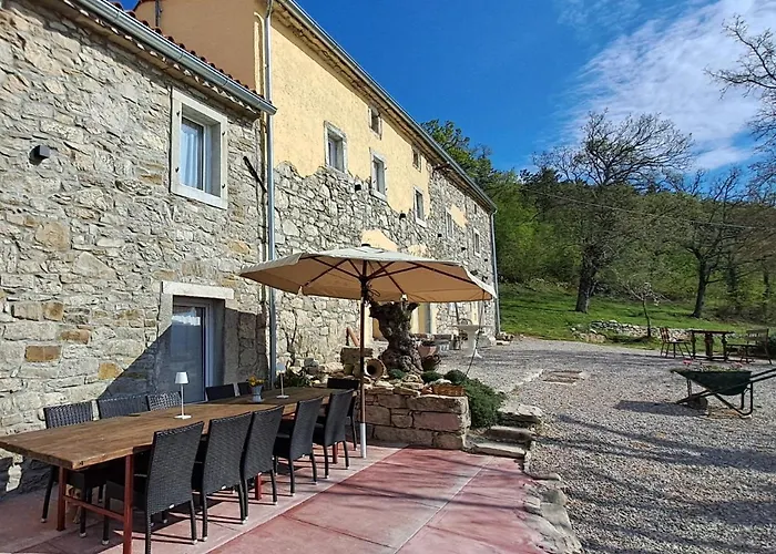 Skalameri Guest house 3*