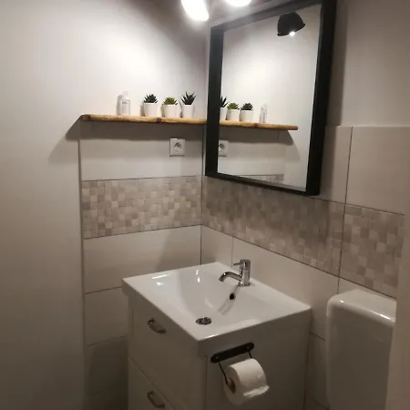 Skalameri 3*